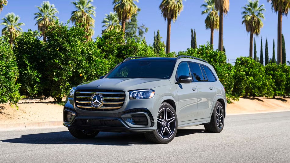 Mercedes-Benz GLS tại Mercedes Center