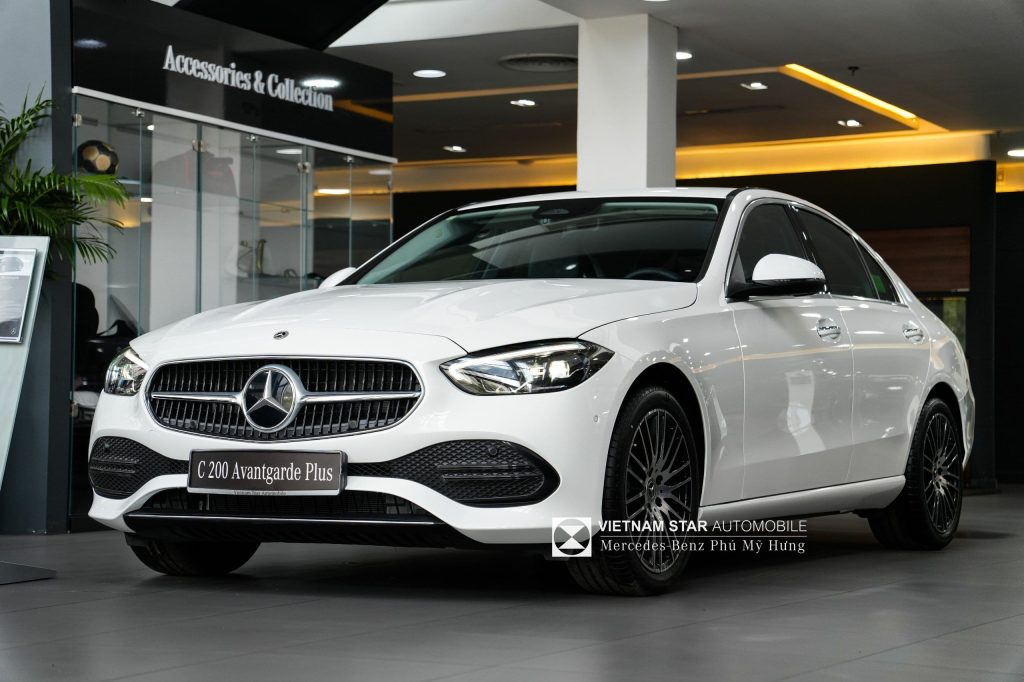 Mercedes-Benz C 200 Avantgarde Plus – ảnh thực tế tham khảo 2