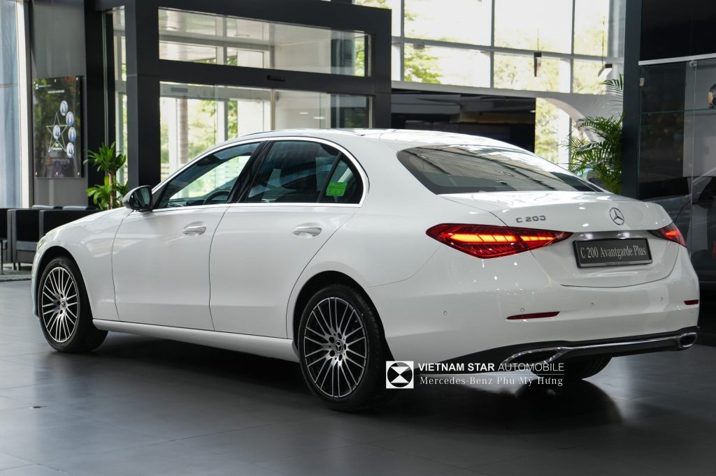 Mercedes-Benz C 200 Avantgarde Plus – ảnh thực tế tham khảo 6