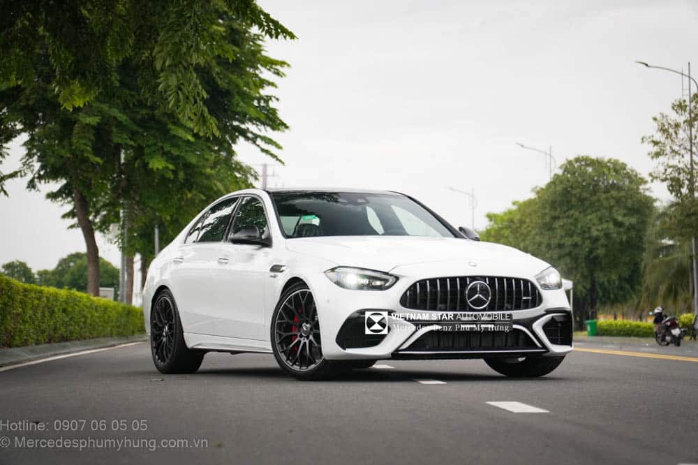 Mercedes-AMG C 63 S E PERFORMANCE 4MATIC+ – ảnh thực tế tham khảo 2