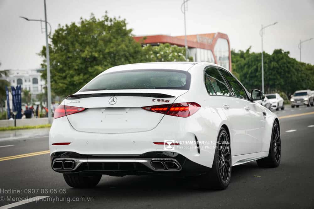 Mercedes-AMG C 63 S E PERFORMANCE 4MATIC+ – ảnh thực tế tham khảo 5
