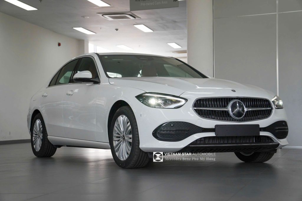 Mercedes-Benz C 200 Avantgarde – ảnh thực tế tham khảo 3