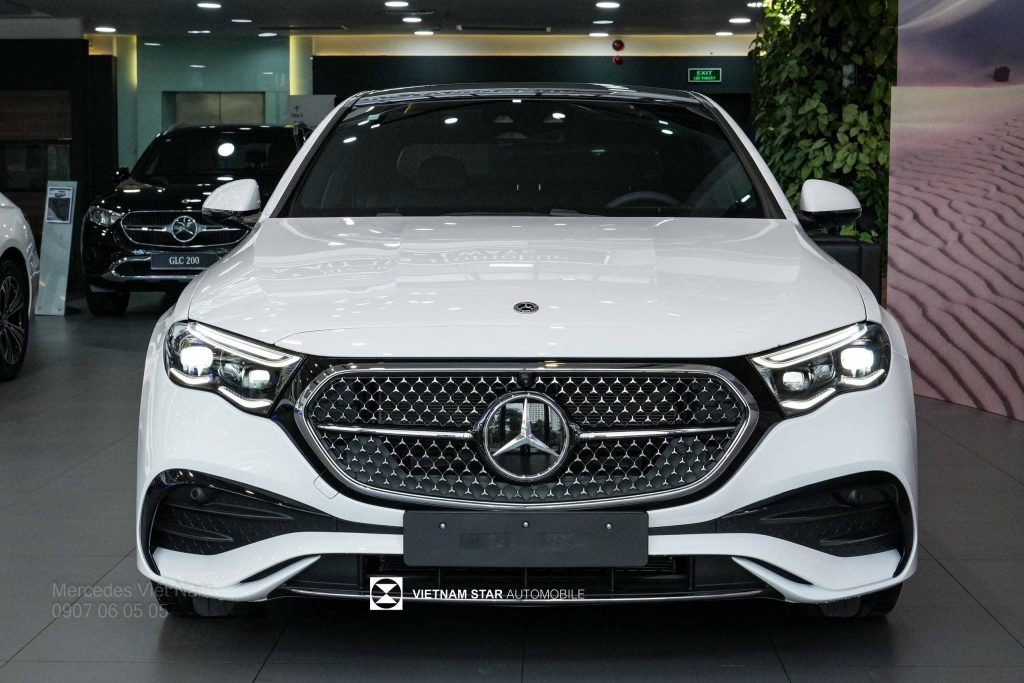 Mercedes-Benz E 300 AMG – ảnh thực tế tham khảo 3