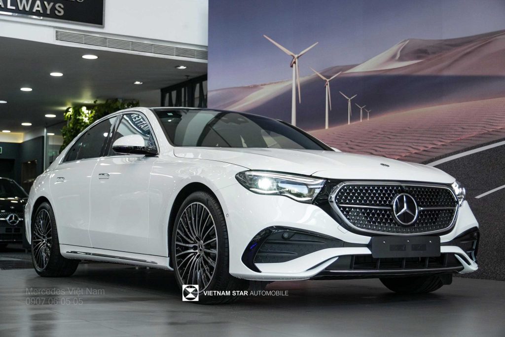 Mercedes-Benz E 300 AMG – ảnh thực tế tham khảo 2