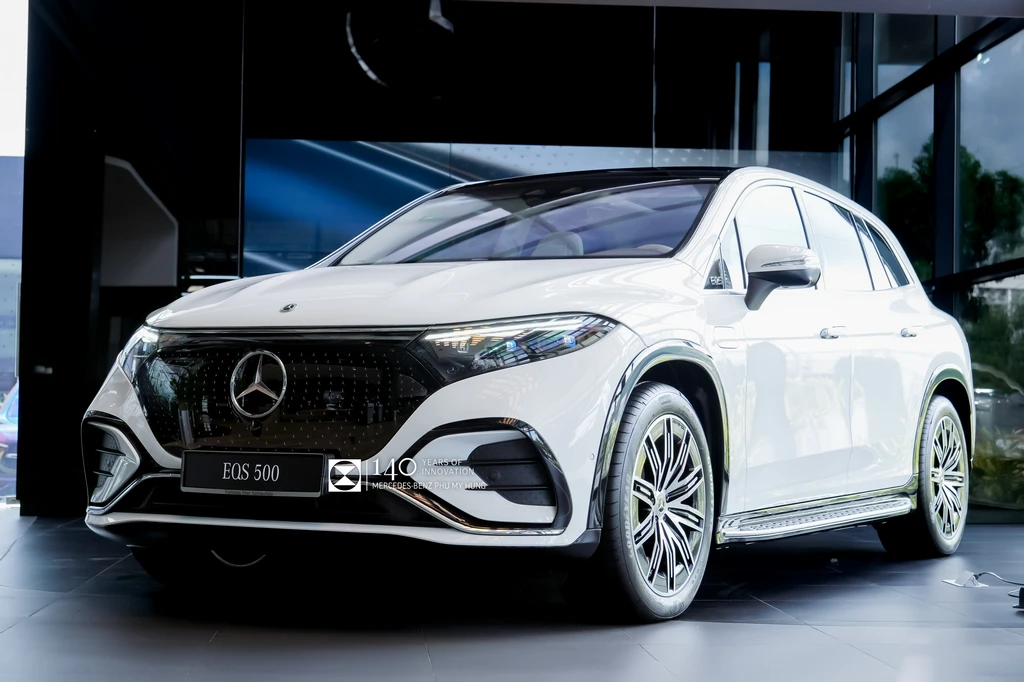 Mercedes-Benz EQS 500 4MATIC SUV – ảnh thực tế tham khảo 2