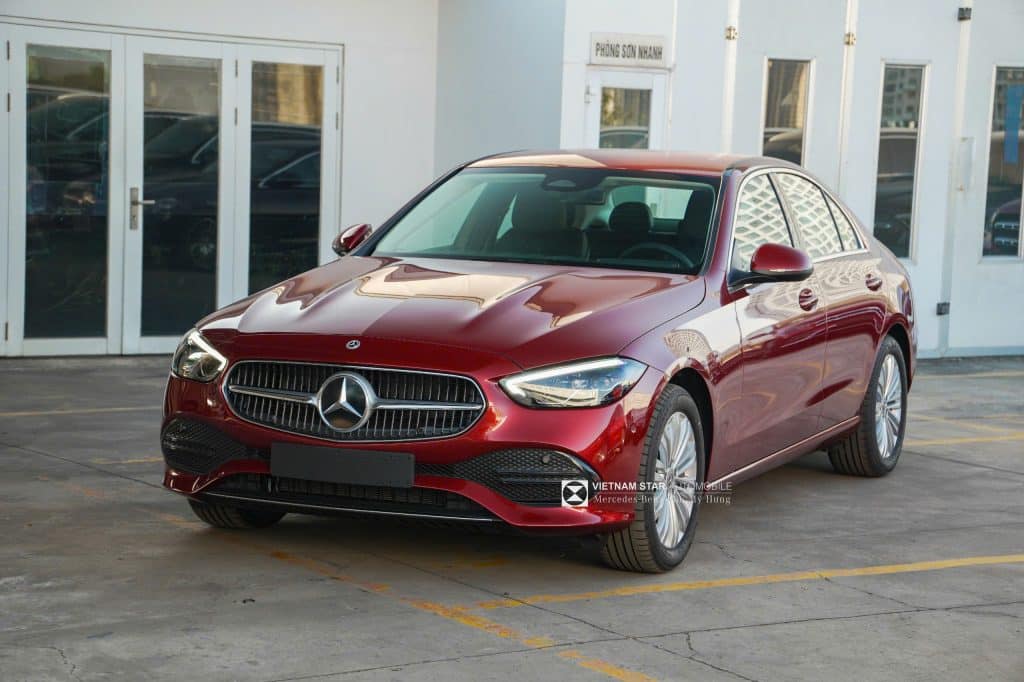 Mercedes-Benz C200